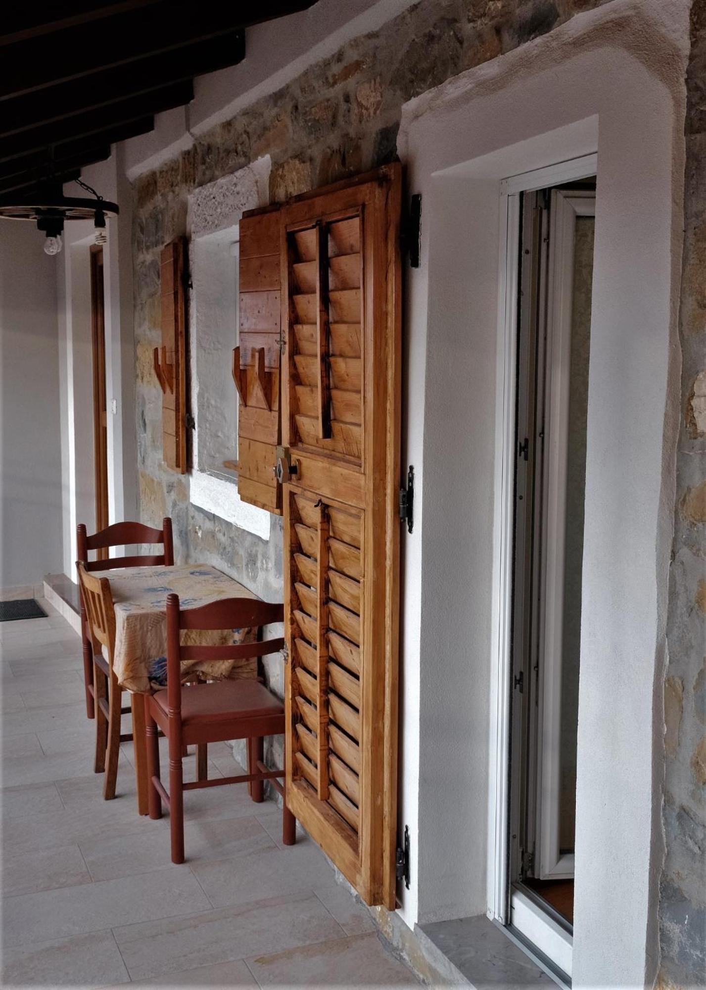 Apartma Nika Pobegi Exterior photo